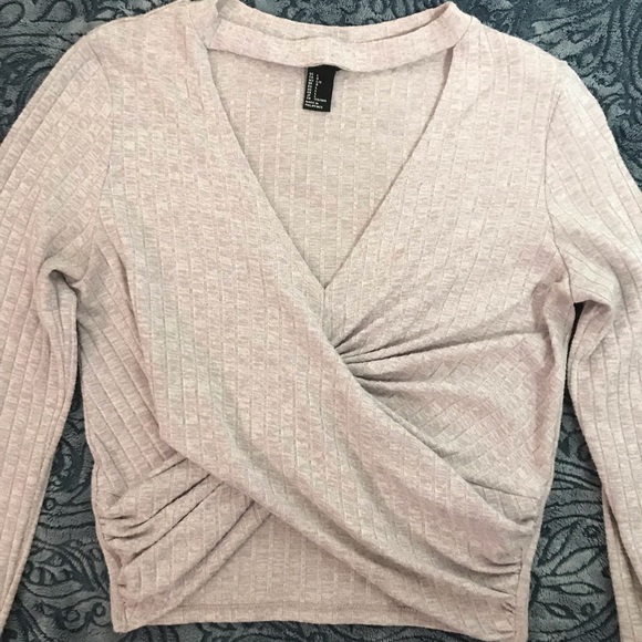 Mock V-Neck Crop Top - Picture 2 of 2